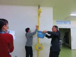 緊急コンビネーションシャワーの体験