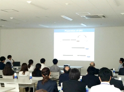 名古屋市立大学 学生発表 4